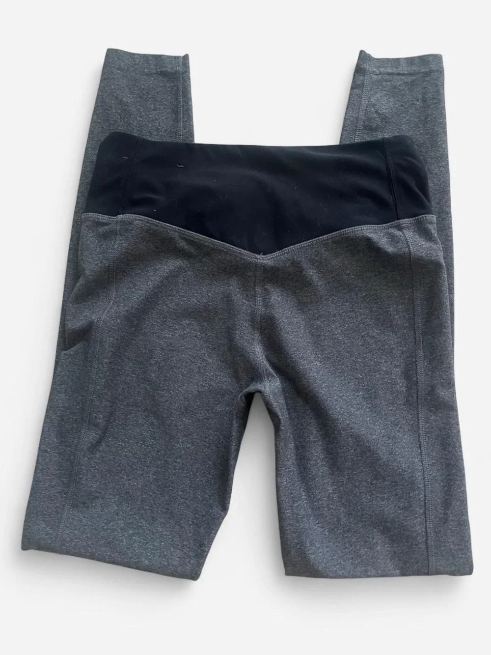 Nike Dri-FIT Low Rise Leggings - Dark Heather Gray / Black Waistband - Size Smal
